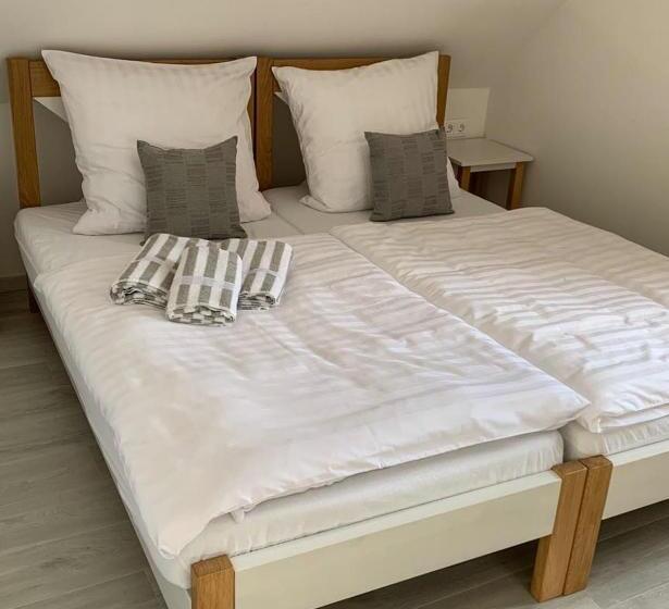 مبيت وإفطار Beck S Borveranda Palkonya