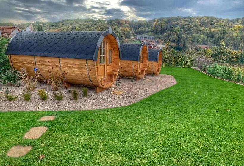 مبيت وإفطار Beck S Borveranda Palkonya