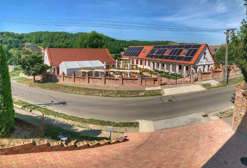 مبيت وإفطار Beck S Borveranda Palkonya