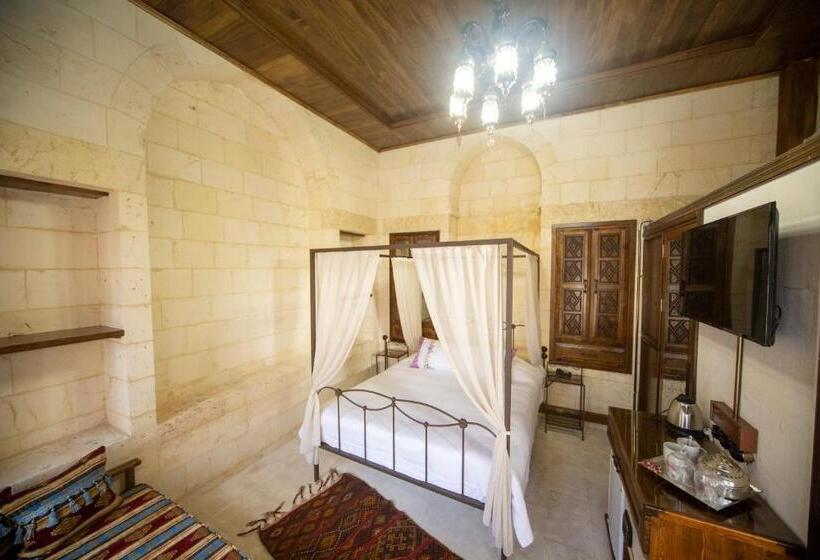 تختخواب و صبحانه Hayatlı Konak