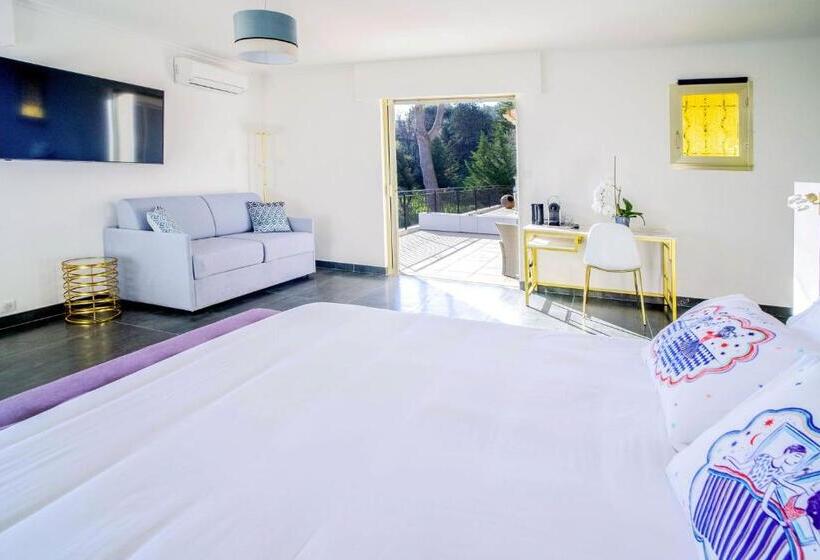 ベッドアンドブレックファースト La Colombière