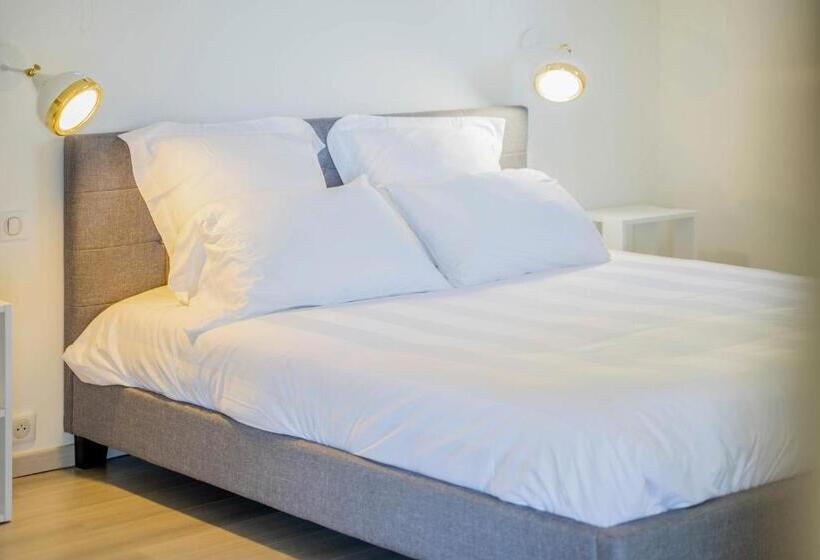 ベッドアンドブレックファースト La Colombière