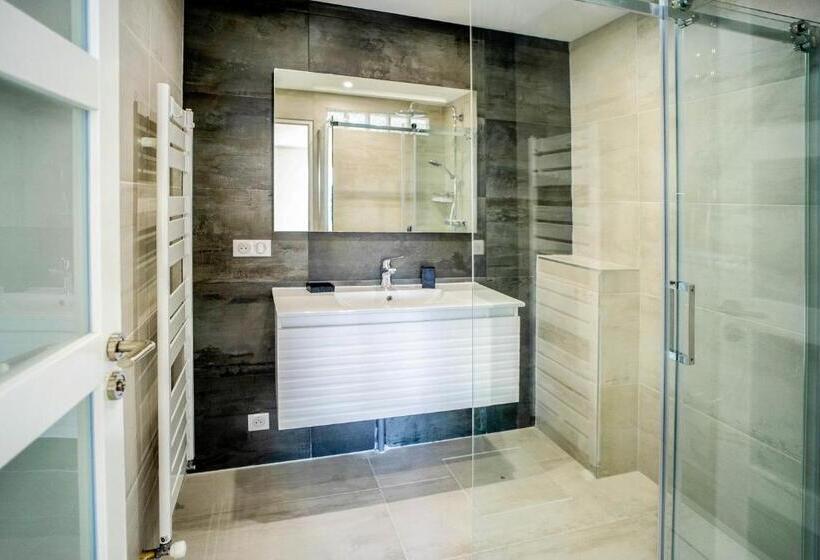 ベッドアンドブレックファースト La Colombière