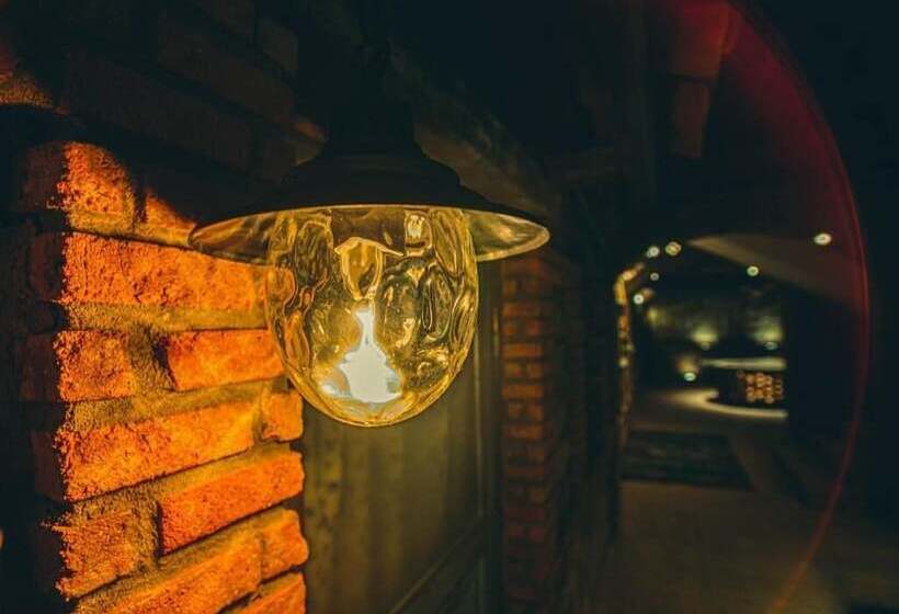 Boutique Hotel Kviria