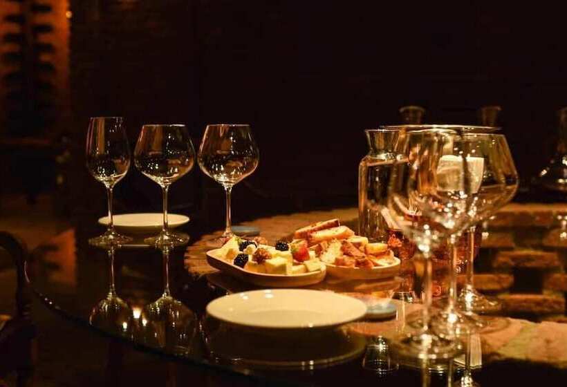 Boutique Hotel Kviria