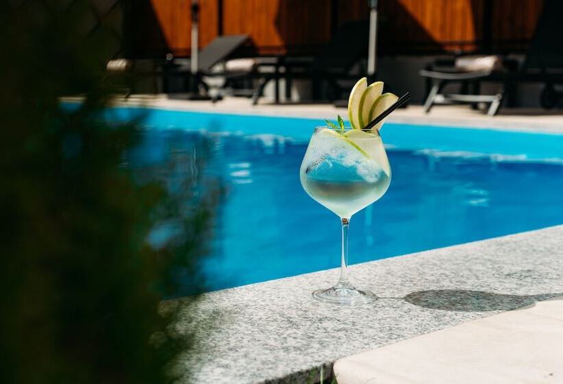 Boutique Hotel Kviria