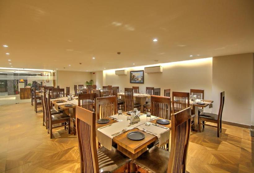 ホテル 91 Millennium Huda