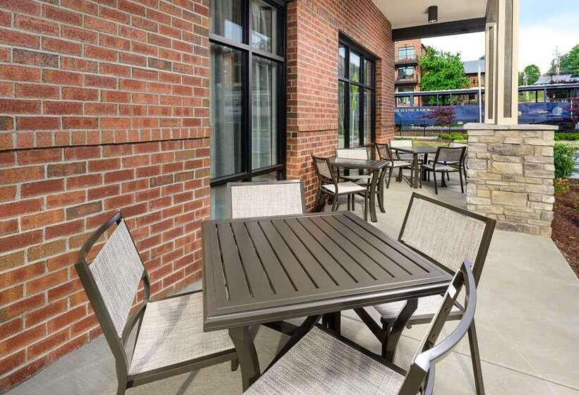 酒店 Hampton Inn Blue Ridge