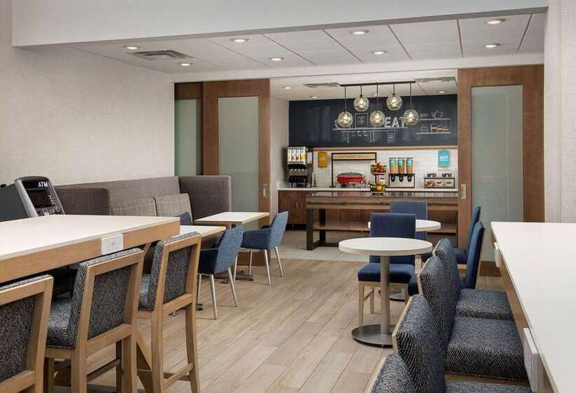 فندق Hampton Inn Warroad, Mn