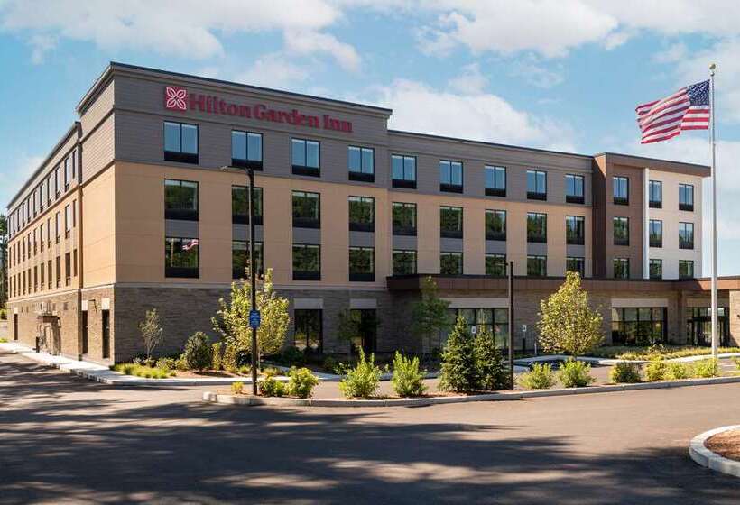 فندق Hilton Garden Inn Boston Canton