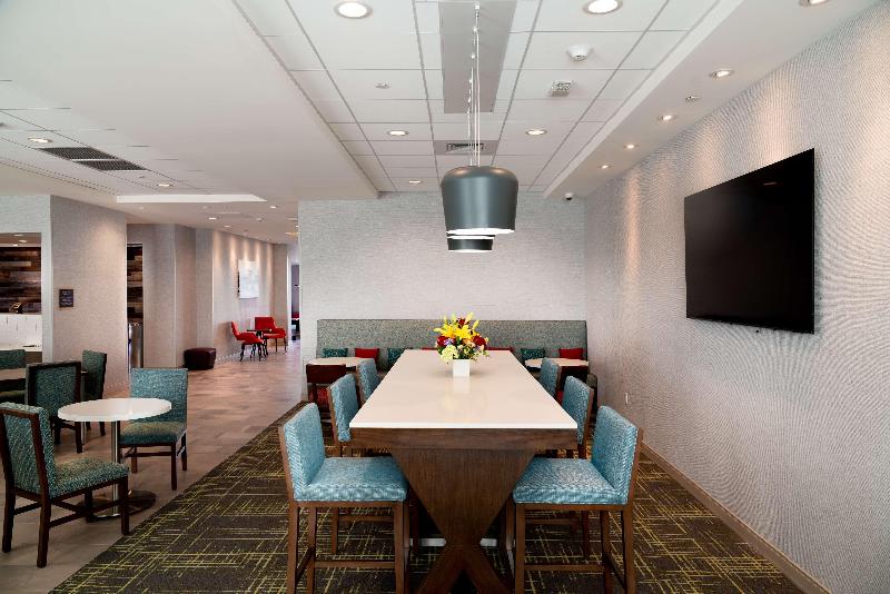 בית מלון כפרי Home2 Suites By Hilton Riverside March Air Force Base