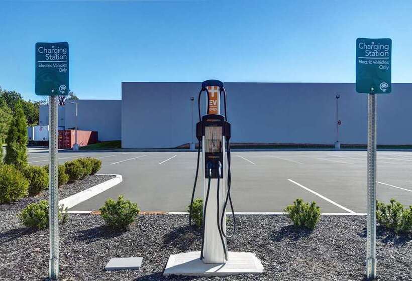 Отель Homewood Suites By Hilton Edison Woodbridge