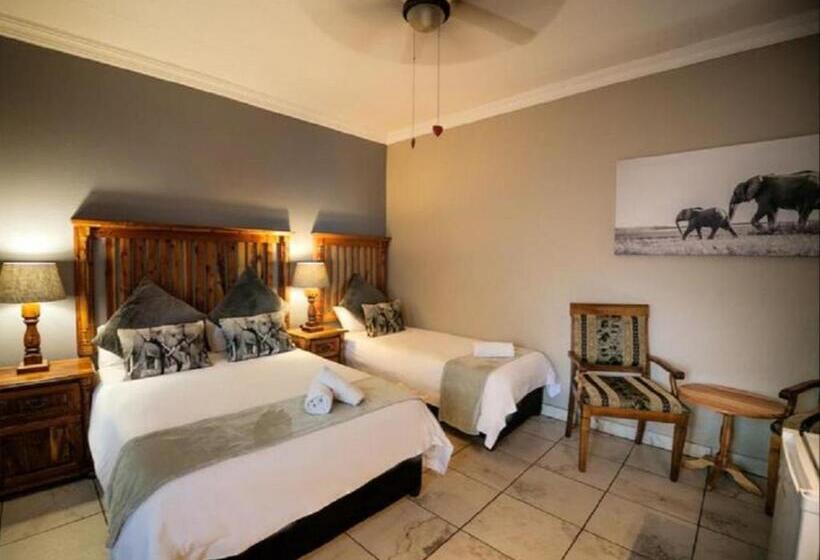 בית מלון כפרי Ivory Tusk Lodge