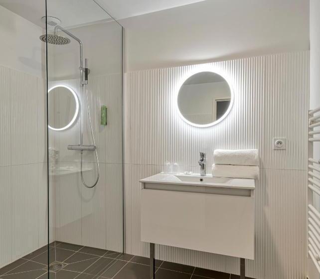 فندق Lac D Orient