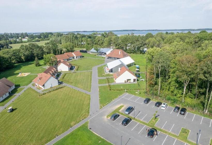 فندق Lac D Orient