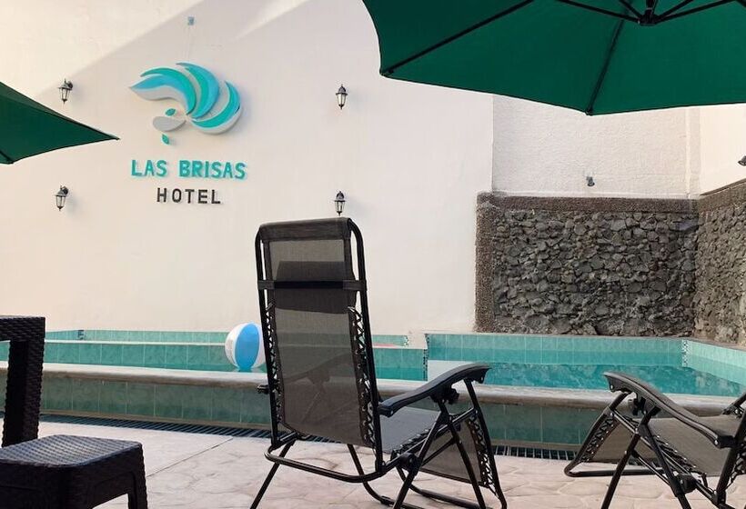 Отель Las Brisas