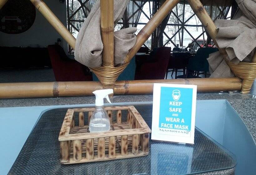 هتل Manohari The Tea Retreat