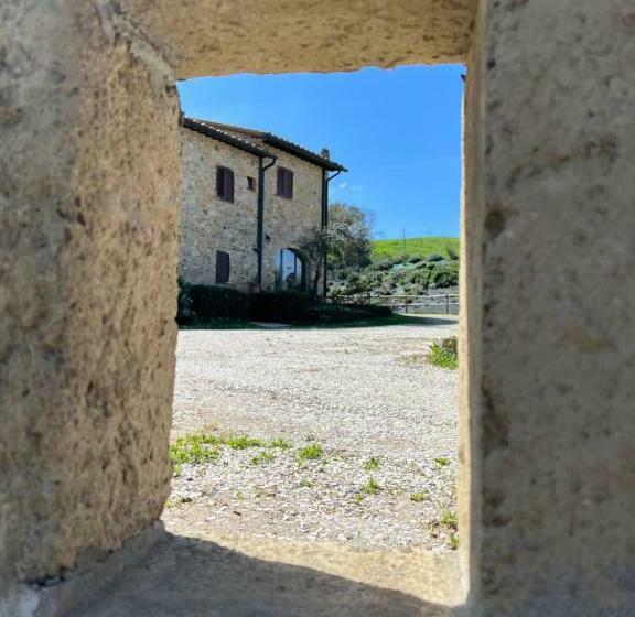 ホテル Masso Alle Rose Di Santarsiero Serena