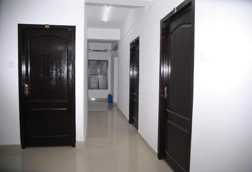 酒店 Meghna Residency