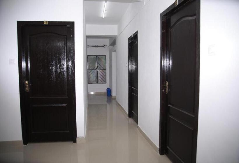 酒店 Meghna Residency