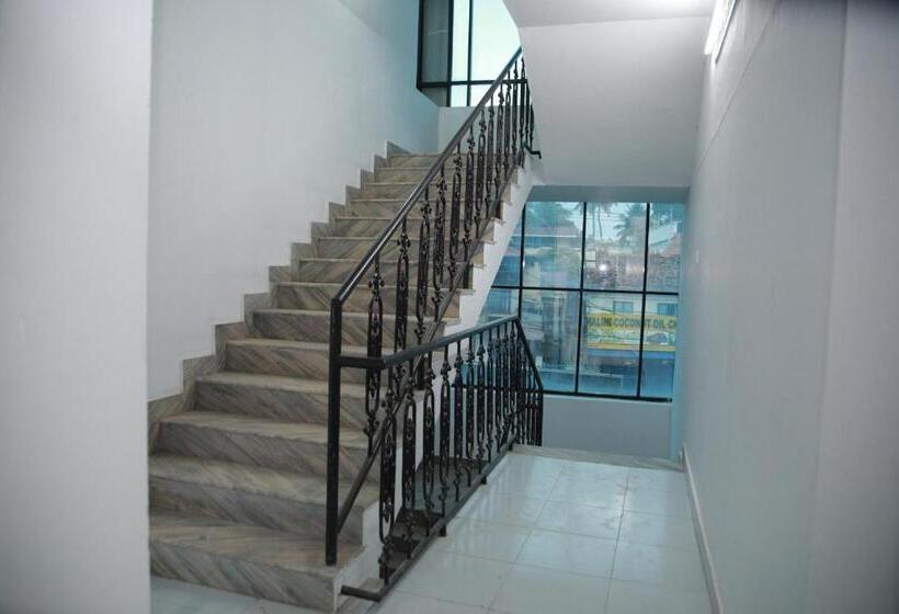 酒店 Meghna Residency