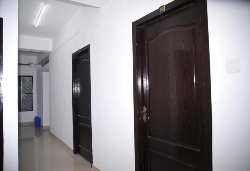 酒店 Meghna Residency