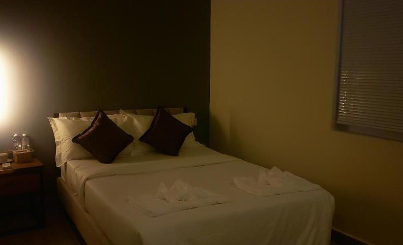 호텔 Oasis Boutique