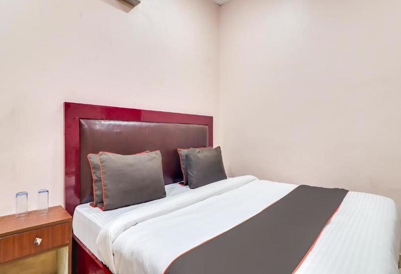 酒店 Fabexpress Thee City