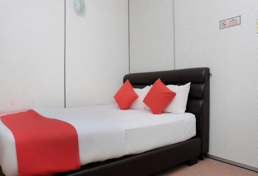 בית מלון כפרי Darulsalam Orkid Inn Kerteh