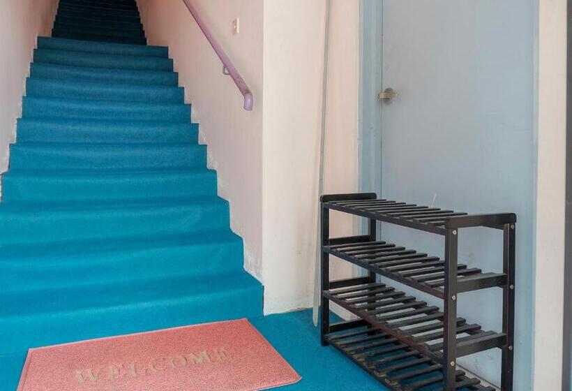 בית מלון כפרי Darulsalam Orkid Inn Kerteh