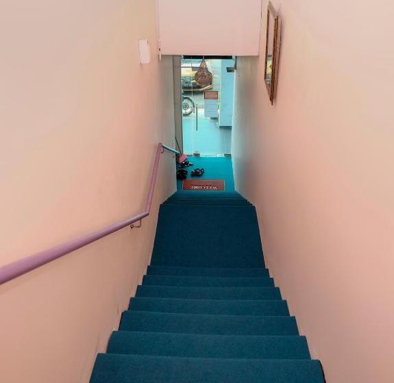 בית מלון כפרי Darulsalam Orkid Inn Kerteh