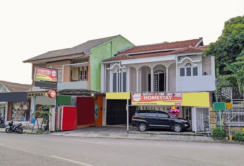 Отель Oyo 90289 Lestari Syariah Homestay