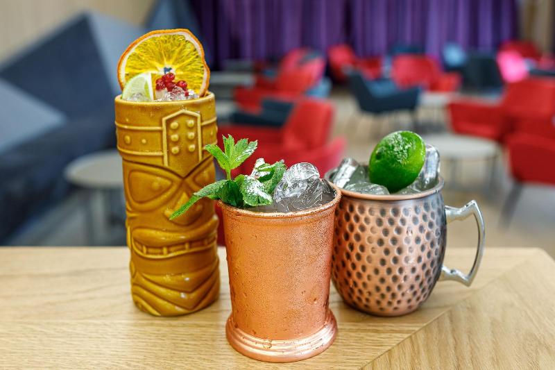 ホテル Qosmo Brasov