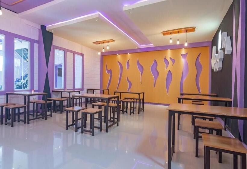 호텔 Reddoorz @ Cipanas Garut