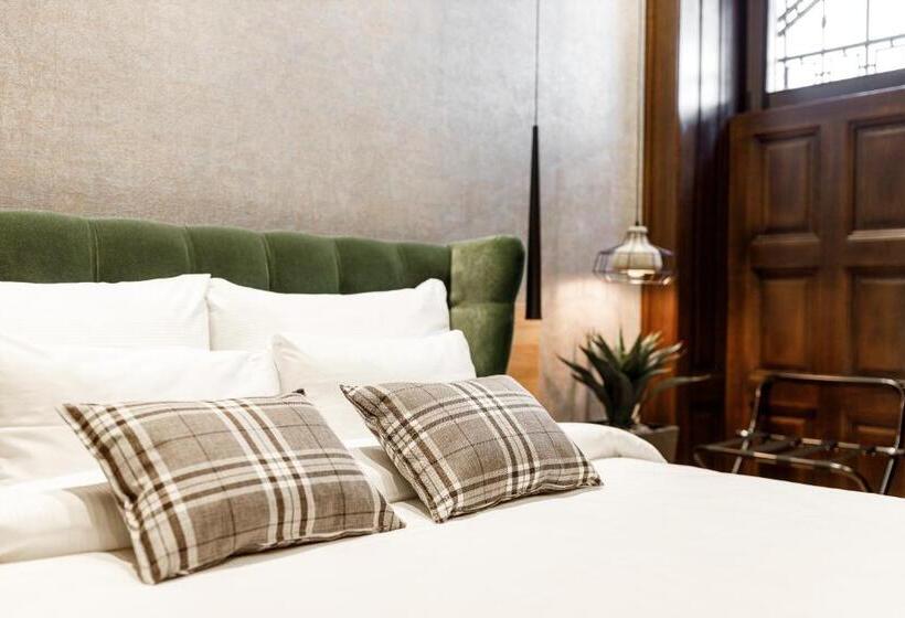 فندق Schuster Boarding House