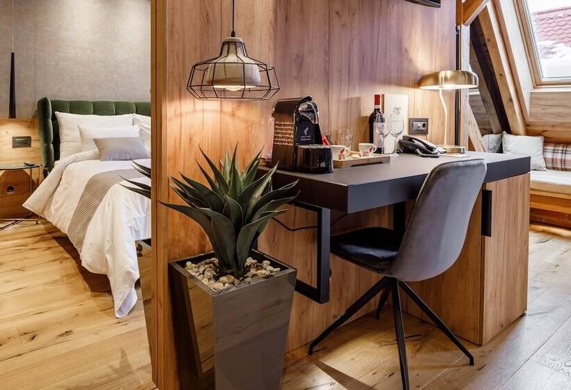 فندق Schuster Boarding House