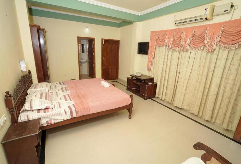 ホテル Sree Mookambika Beach Resort