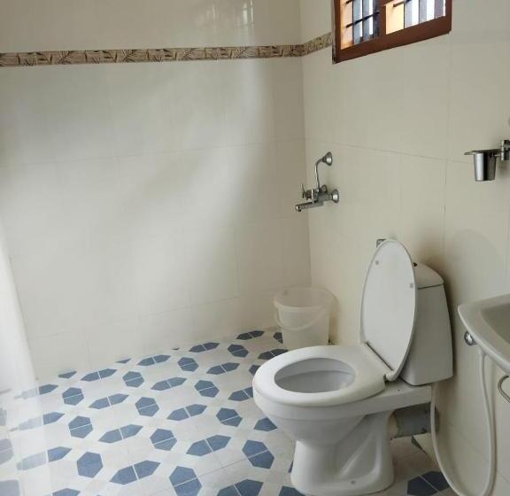 酒店 Sree Mookambika Beach Resort