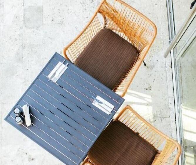 Mother Earth Luxury Boutique Hotel, Restaurant & Spa