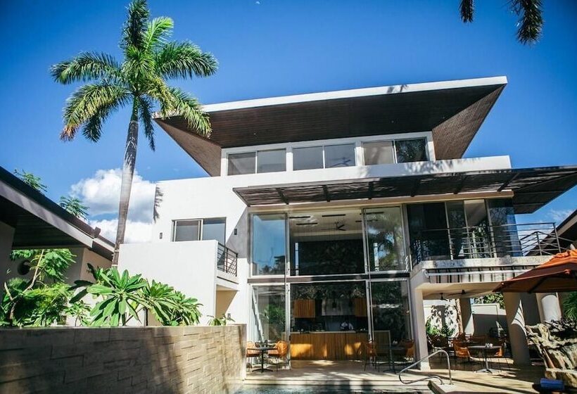 Mother Earth Luxury Boutique Hotel, Restaurant & Spa