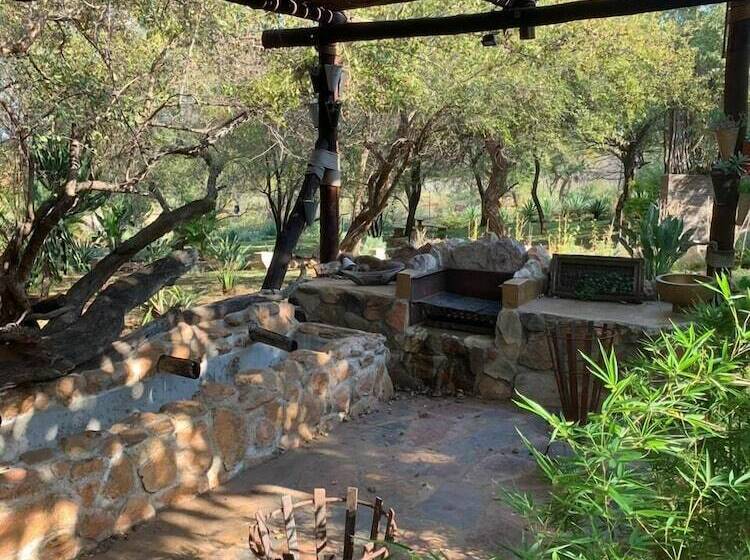 膳宿费 Hippomoon Lodge Game Reserve
