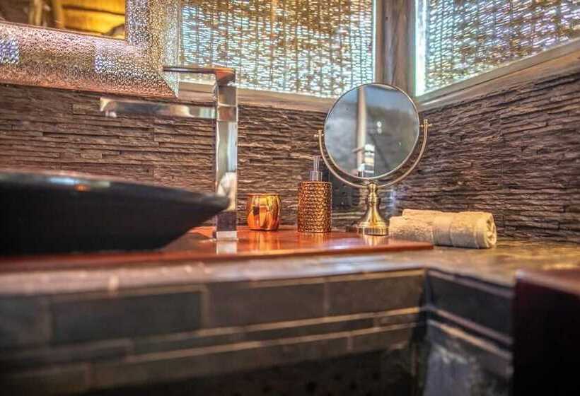 膳宿费 Hippomoon Lodge Game Reserve