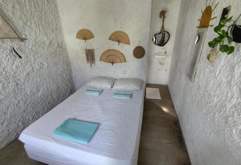 پانسیون Hostel Flor Da Vida