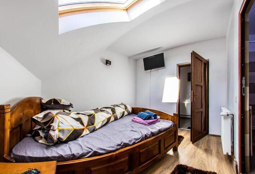 Pensiunea Day & Deny