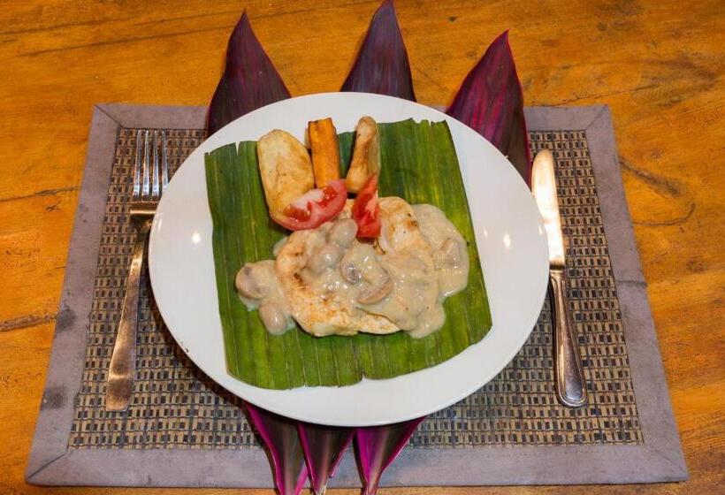 אתר נופש Alam Selumbung Garden