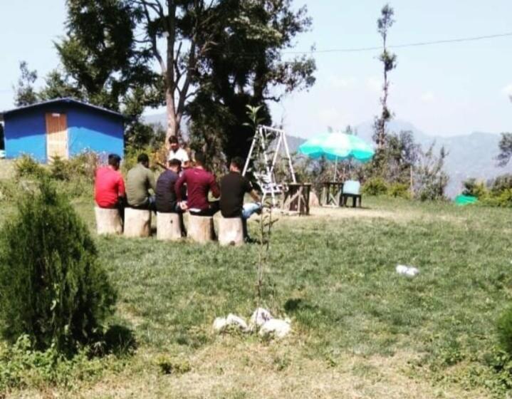 منتجع Golden Valley Cottages, Chail