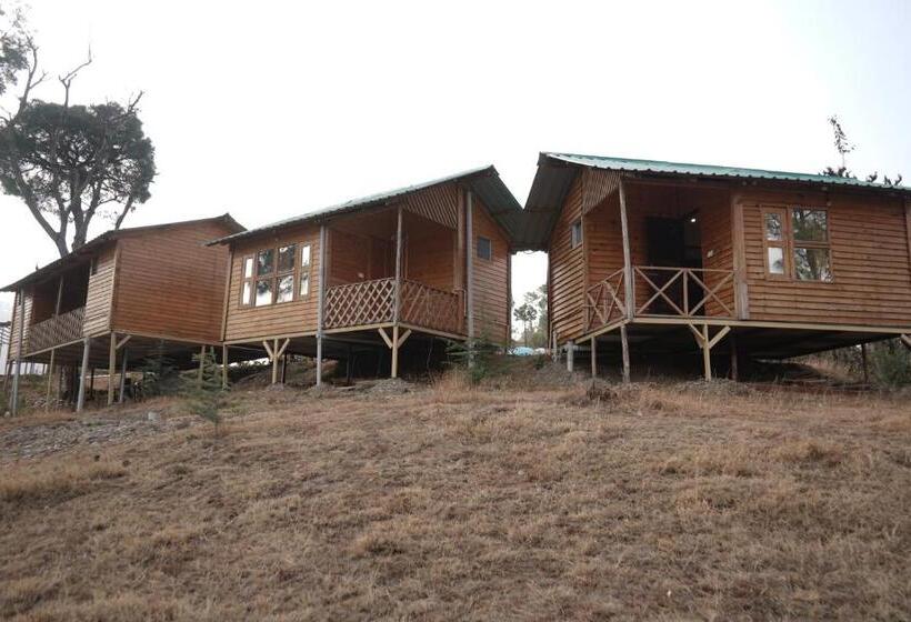 منتجع Golden Valley Cottages, Chail