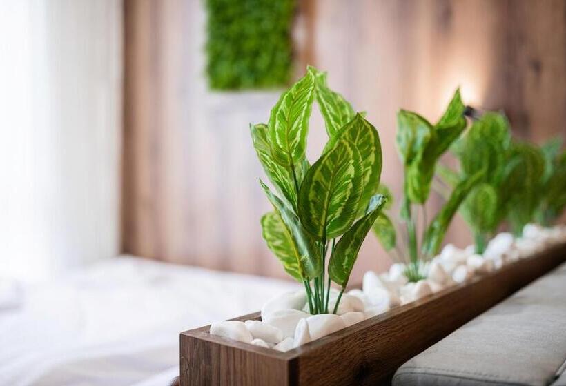 нові смарт квартири з парком і набережною!