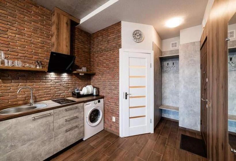 нові смарт квартири з парком і набережною!