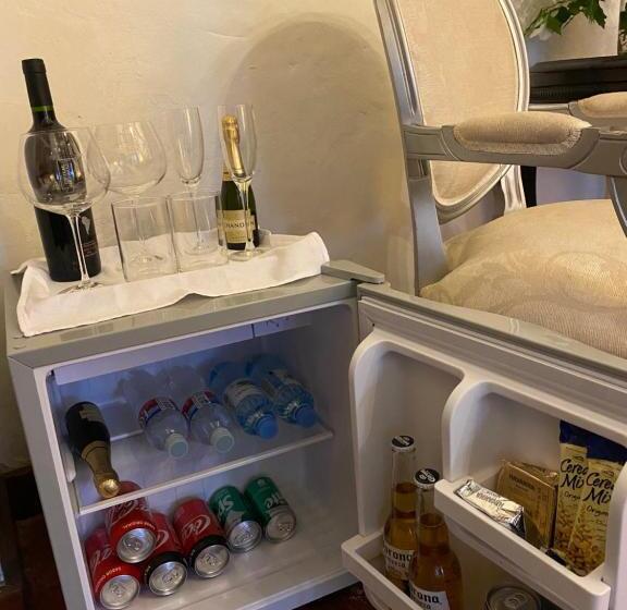 مبيت وإفطار Don Aniceto   Suites De Campo